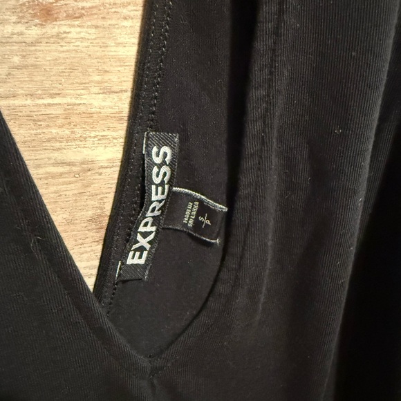Express Black Bodycon V-Neck Cocktail Dress Size Small - Picture 2 of 3